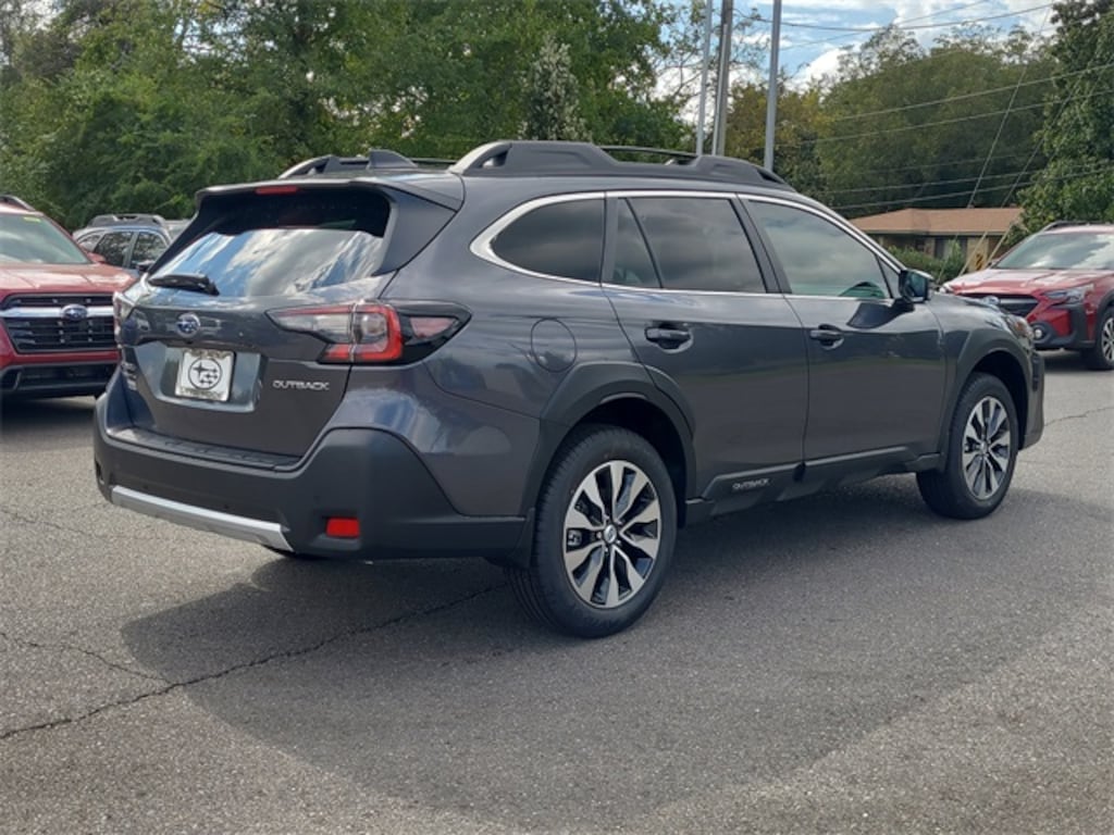 New 2025 Subaru Outback Limited SUV
