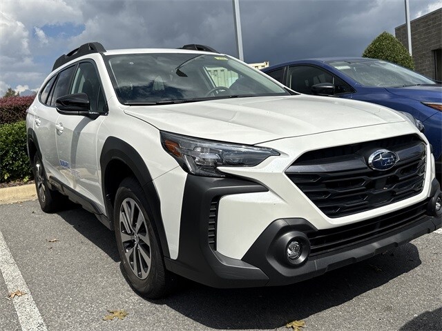 2025 Subaru Outback Premium photo 2