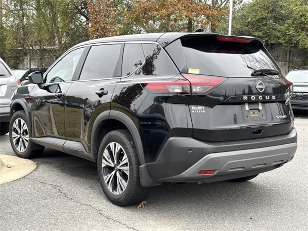 Used 2023 Nissan Rogue SV SUV