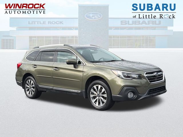 2019 Subaru Outback 2.5i Touring's photo