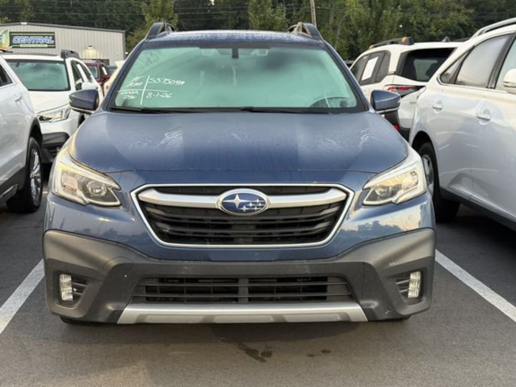 Used 2022 Subaru Outback Limited SUV