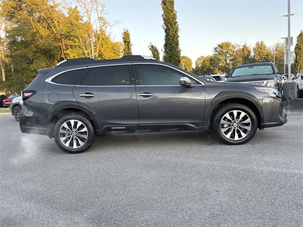 Used 2024 Subaru Outback Touring XT SUV