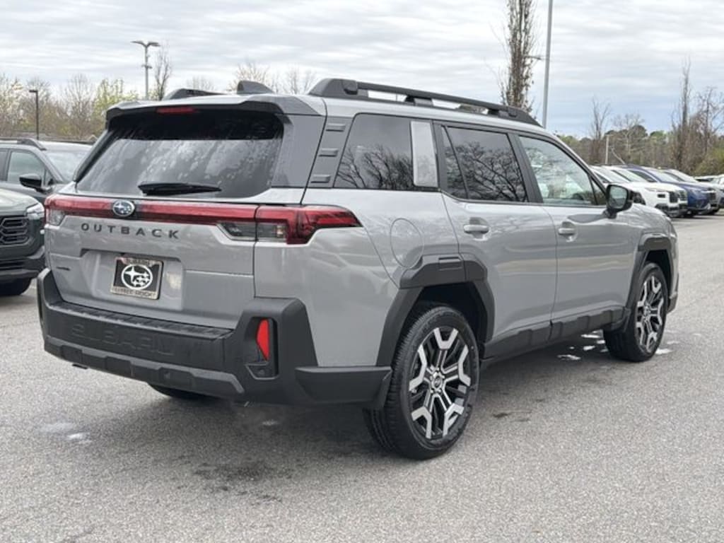 New 2026 Subaru Outback Touring XT SUV