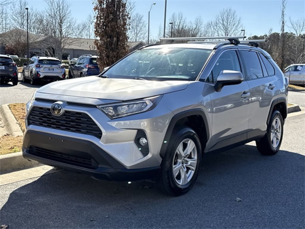 Used 2019 Toyota RAV4 XLE SUV