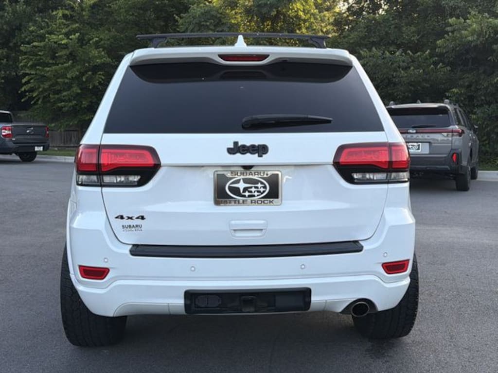 Used 2019 Jeep Grand Cherokee Altitude SUV