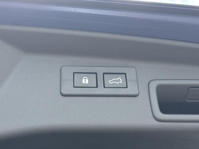 2026 Subaru Outback Limited - Photo 16