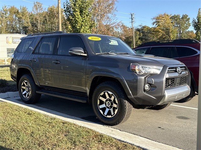 2022 Toyota 4Runner TRD Off-Road Premium photo 3