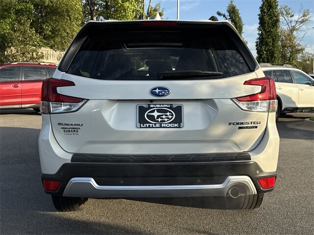 2019 Subaru Forester Touring photo 4