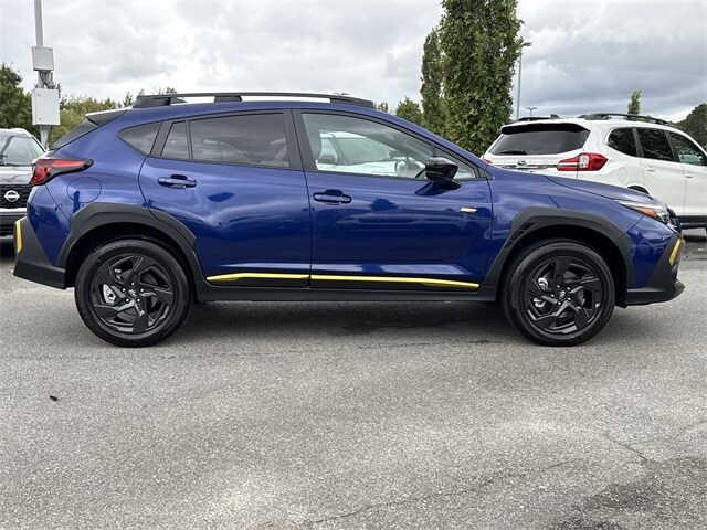 2025 Subaru Crosstrek Sport photo 2