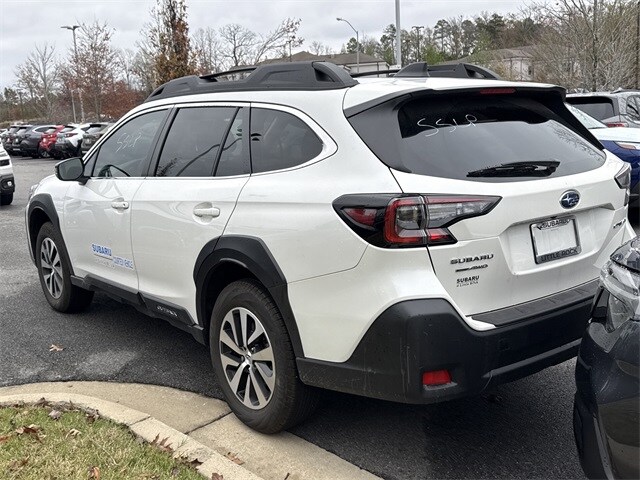 2025 Subaru Outback Premium photo 4