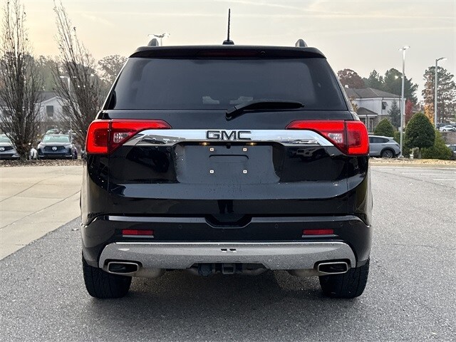 2018 Gmc Acadia Denali photo 3