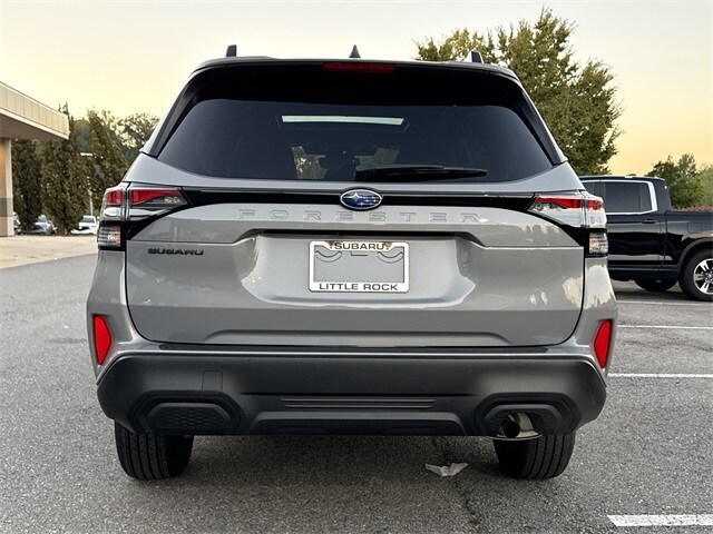 2025 Subaru Forester Premium Base photo 4