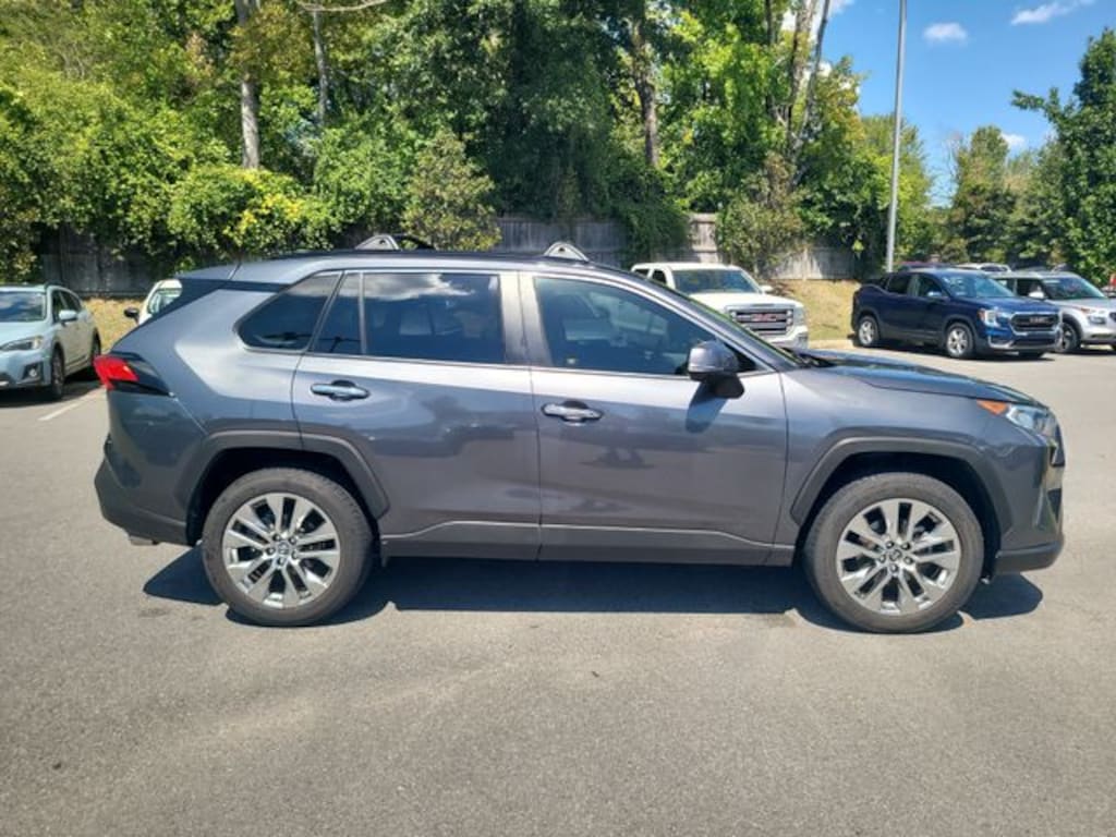 Used 2019 Toyota RAV4 Limited SUV