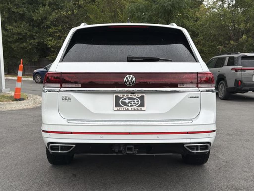 Used 2024 Volkswagen Atlas 2.0T SEL Premium R-Line SUV