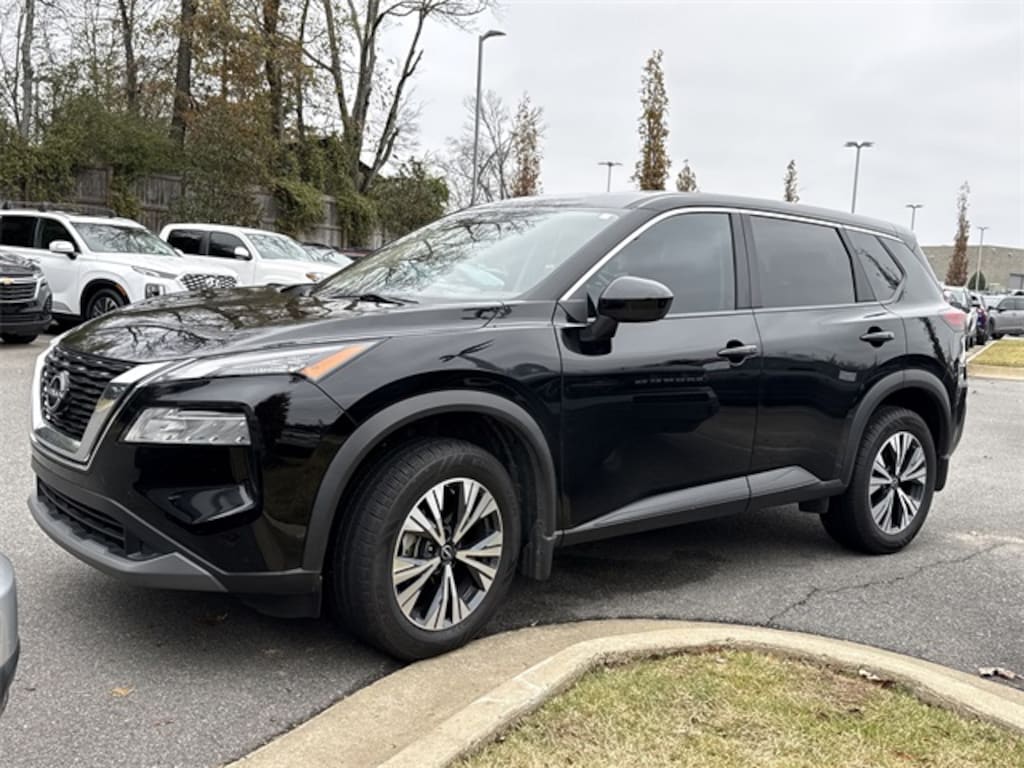 Used 2023 Nissan Rogue SV SUV