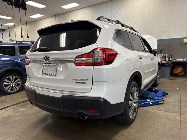 2021 Subaru Ascent Touring photo 4