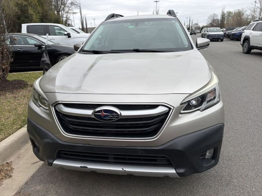 Used 2020 Subaru Outback Limited SUV