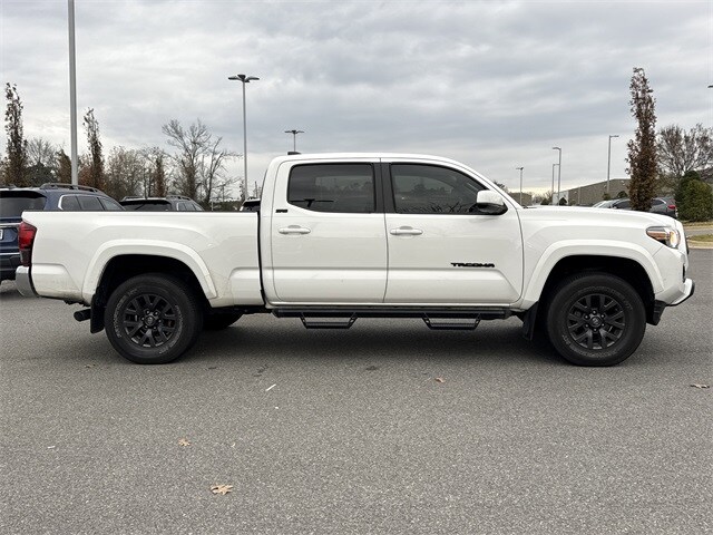 2023 Toyota Tacoma SR5 photo 2