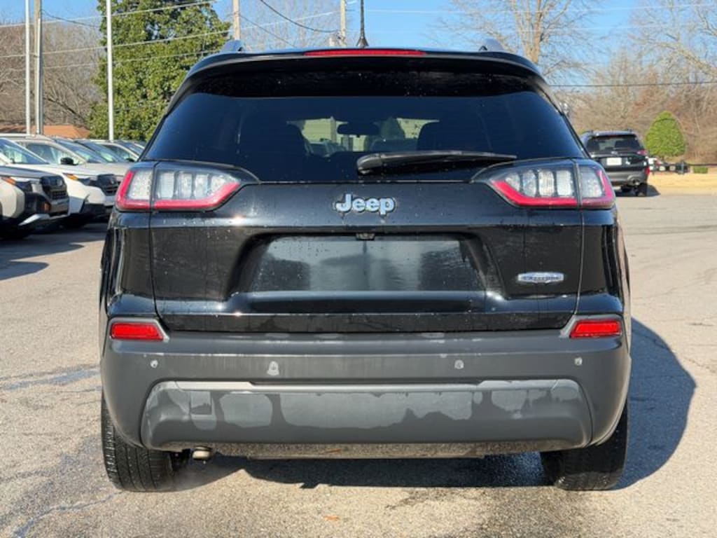 Used 2019 Jeep Cherokee Latitude Plus SUV