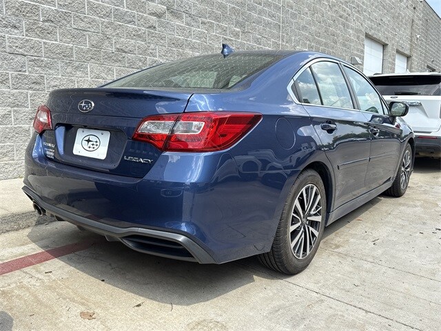 2019 Subaru Legacy 2.5i Premium photo 2