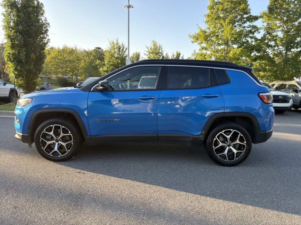 Used 2025 Jeep Compass Limited SUV