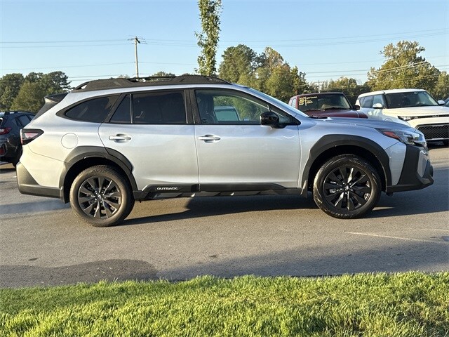2023 Subaru Outback Onyx Edition photo 2