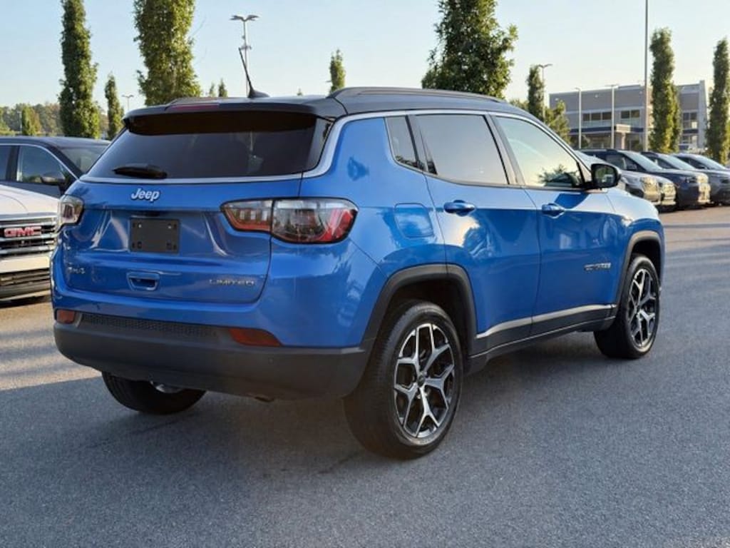 Used 2025 Jeep Compass Limited SUV