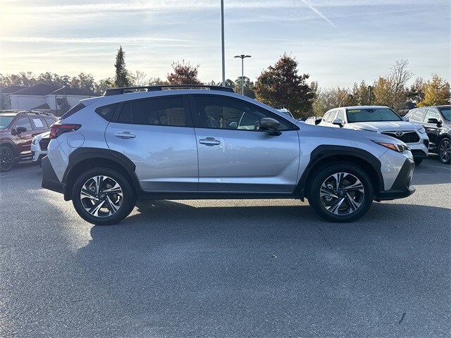 2025 Subaru Crosstrek Premium photo 2