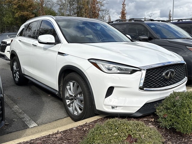 2021 Infiniti QX50 Luxe photo 2