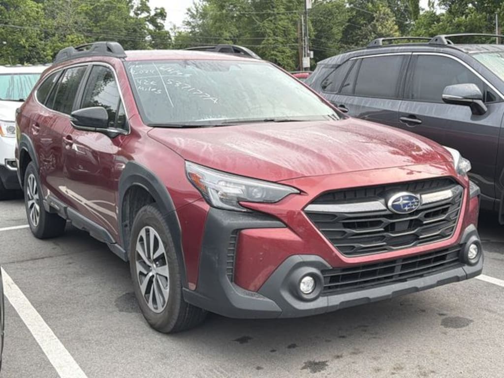 Used 2024 Subaru Outback Premium SUV
