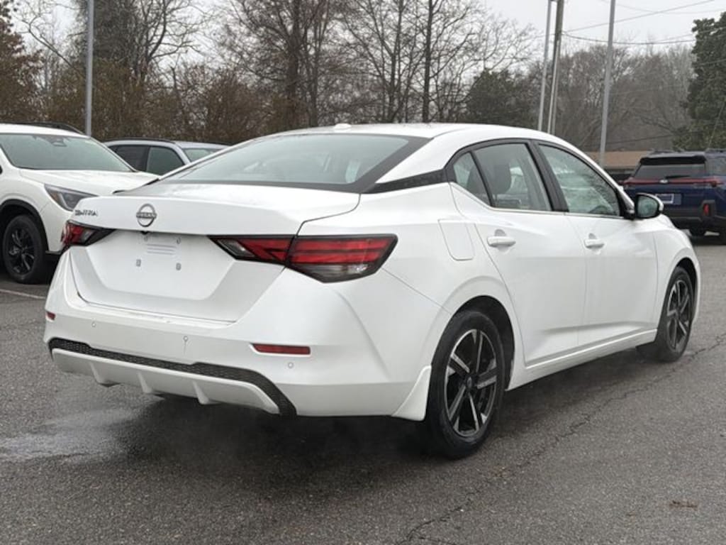 Used 2024 Nissan Sentra SV Sedan