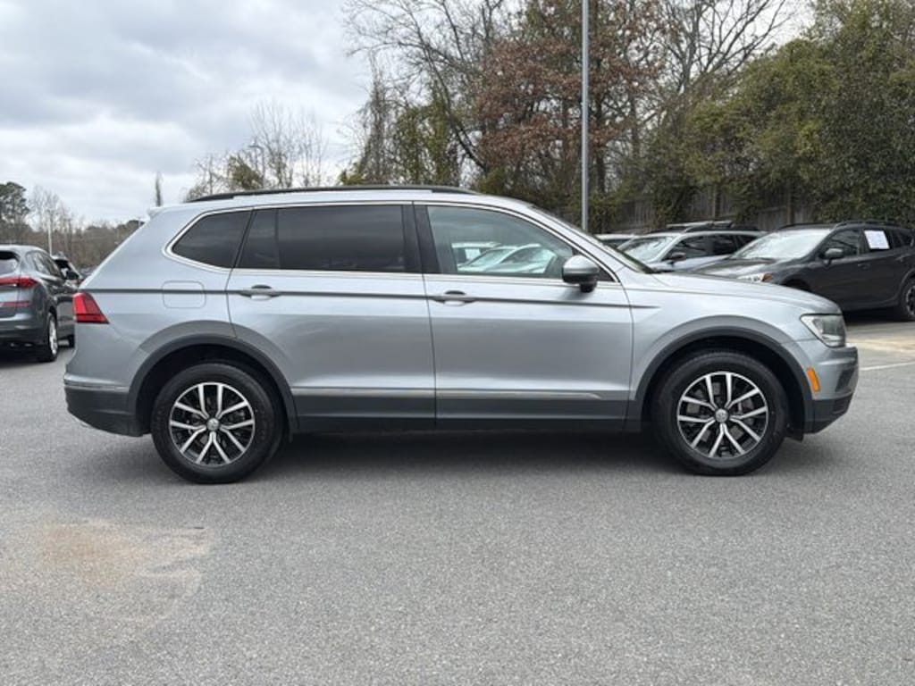 Used 2021 Volkswagen Tiguan 2.0T SE SUV