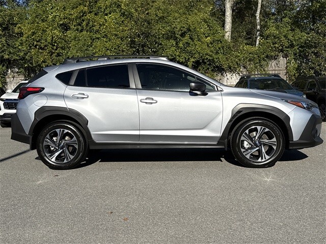 2025 Subaru Crosstrek Premium photo 2