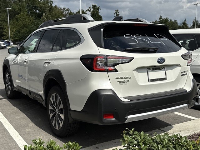 2025 Subaru Outback Touring XT photo 4