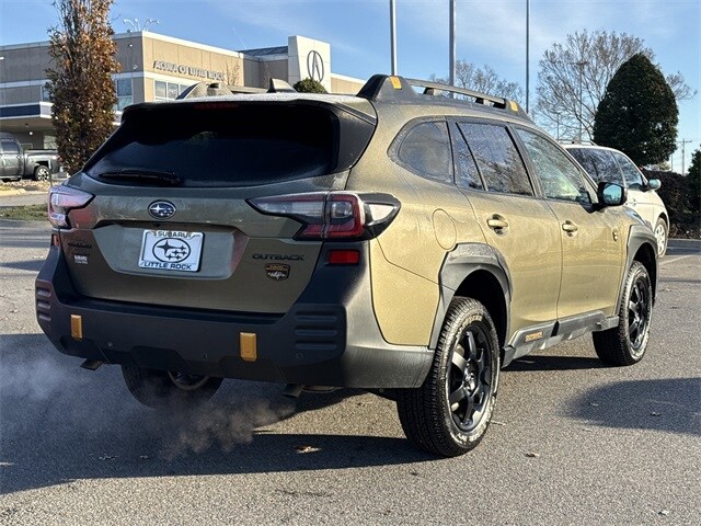 2022 Subaru Outback Wilderness photo 2