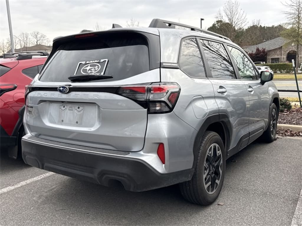 Used 2025 Subaru Forester Premium SUV