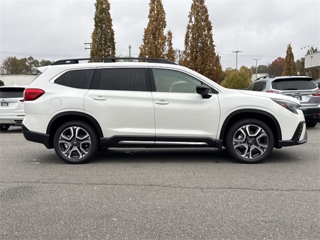 New 2025 Subaru Ascent Limited 7-Passenger SUV