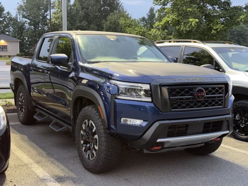 Used 2023 Nissan Frontier PRO-4X Truck