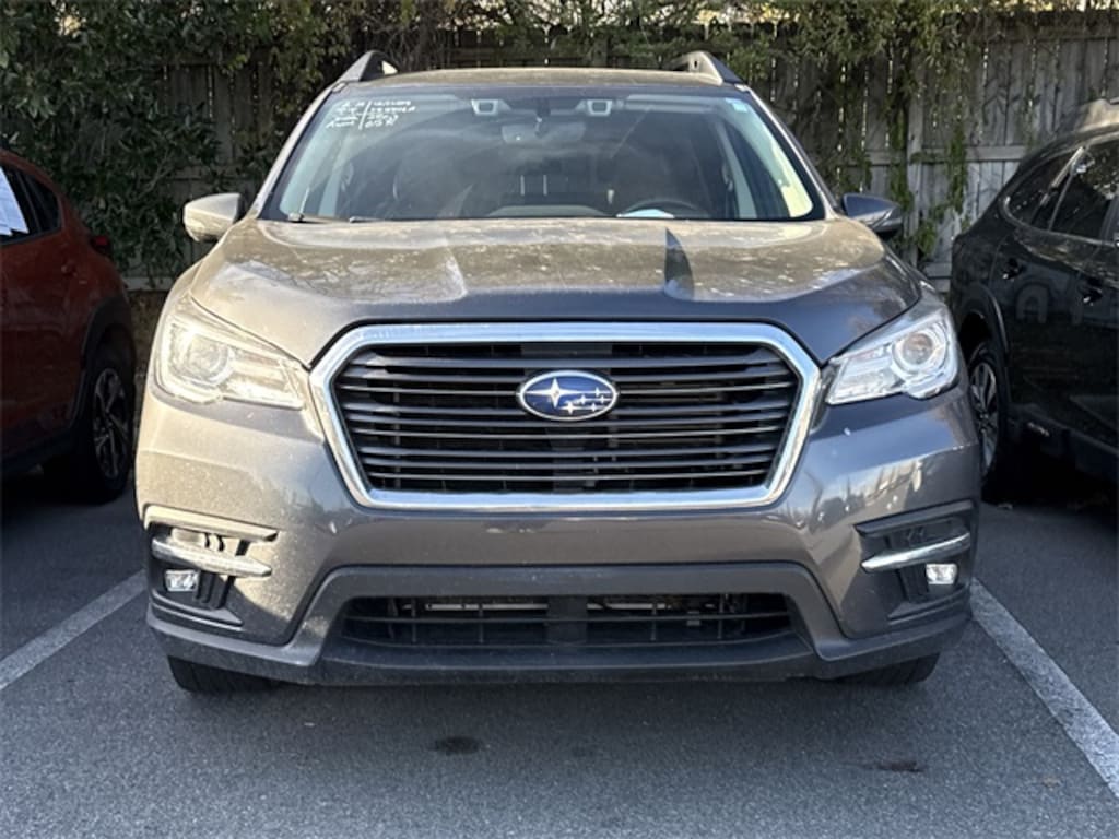 Used 2022 Subaru Ascent Limited SUV