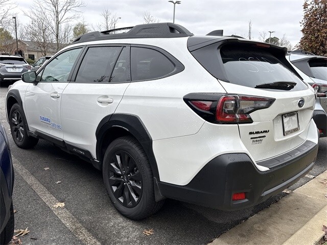 2025 Subaru Outback Onyx Edition photo 3