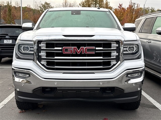 2018 Gmc Sierra 1500 SLT photo 2