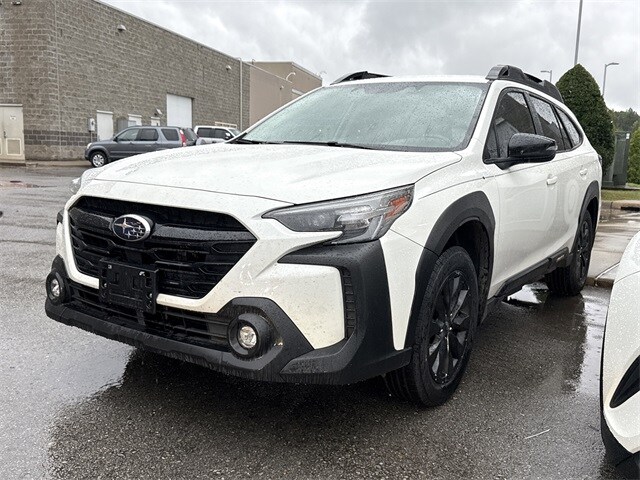 2023 Subaru Outback Onyx Edition photo 3