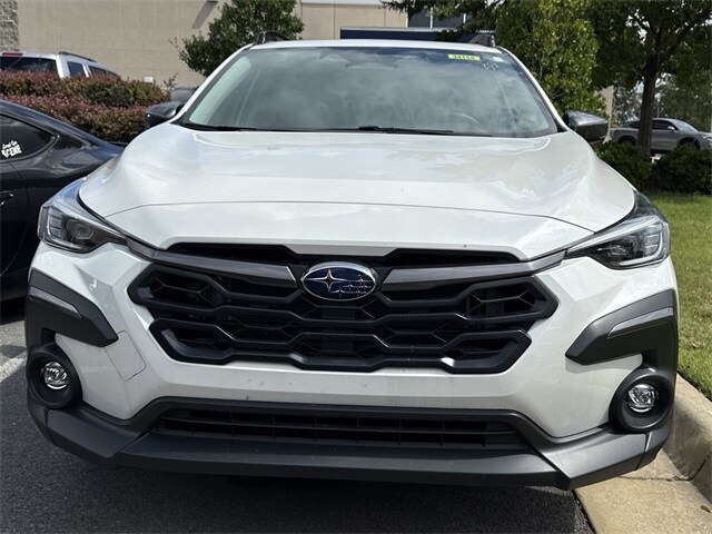 2025 Subaru Crosstrek Limited photo 2