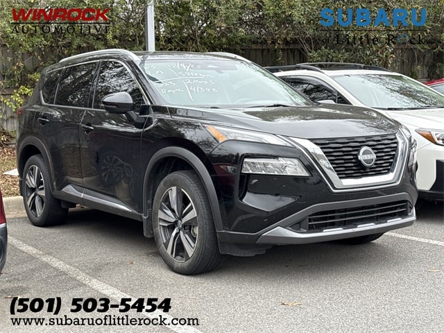 2023 Nissan Rogue SL's photo