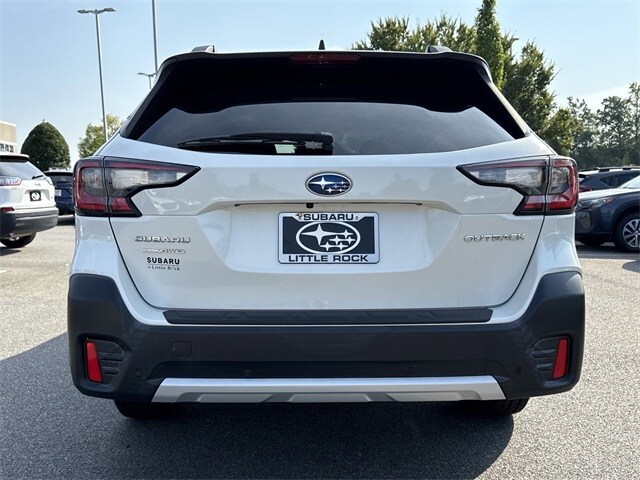 2020 Subaru Outback Limited photo 4
