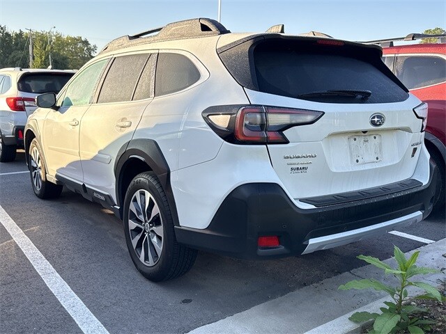 2023 Subaru Outback Limited photo 3