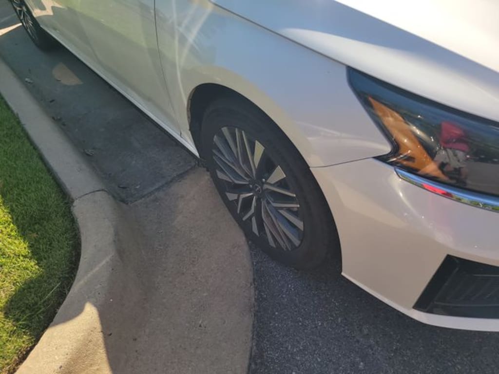 Used 2025 Nissan Altima 2.5 SV Sedan