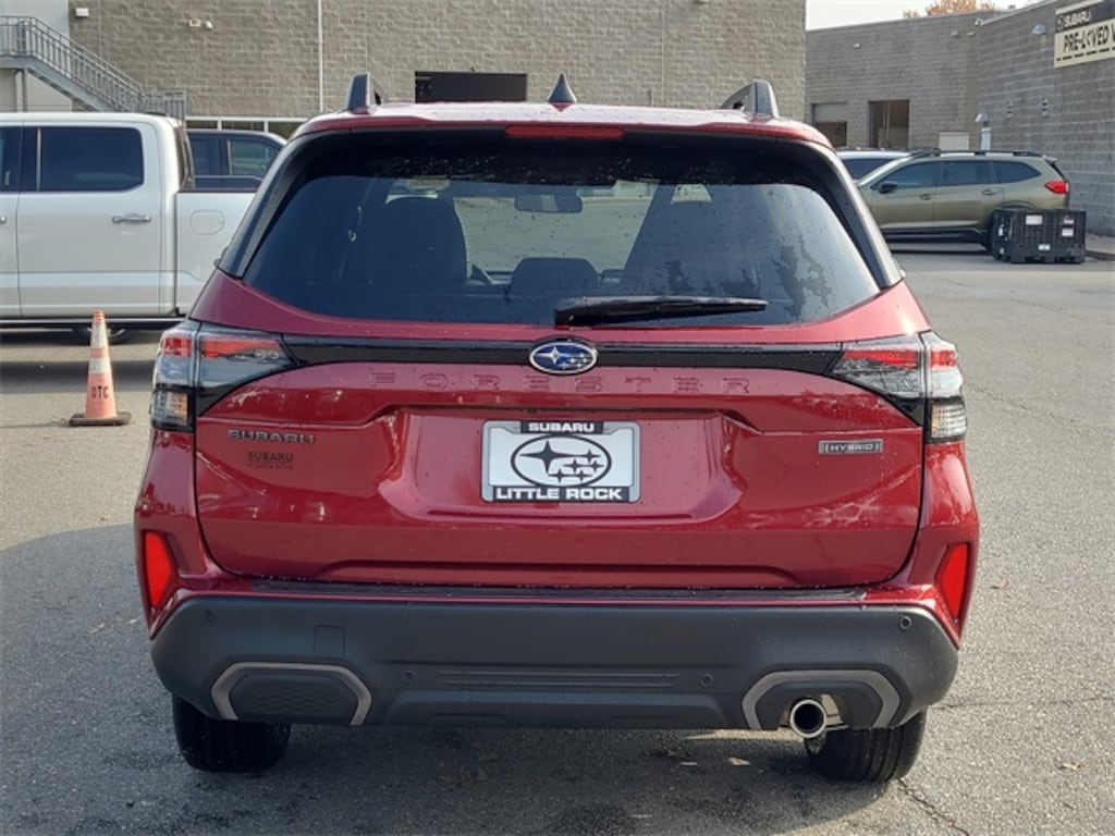 New 2025 Subaru Forester Hybrid Limited SUV