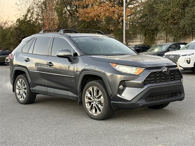 2021 Toyota RAV4 XLE Premium's photo