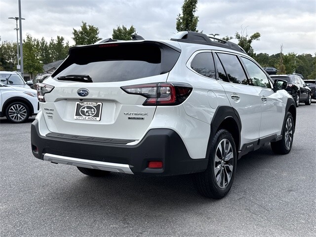 2025 Subaru Outback Touring photo 2